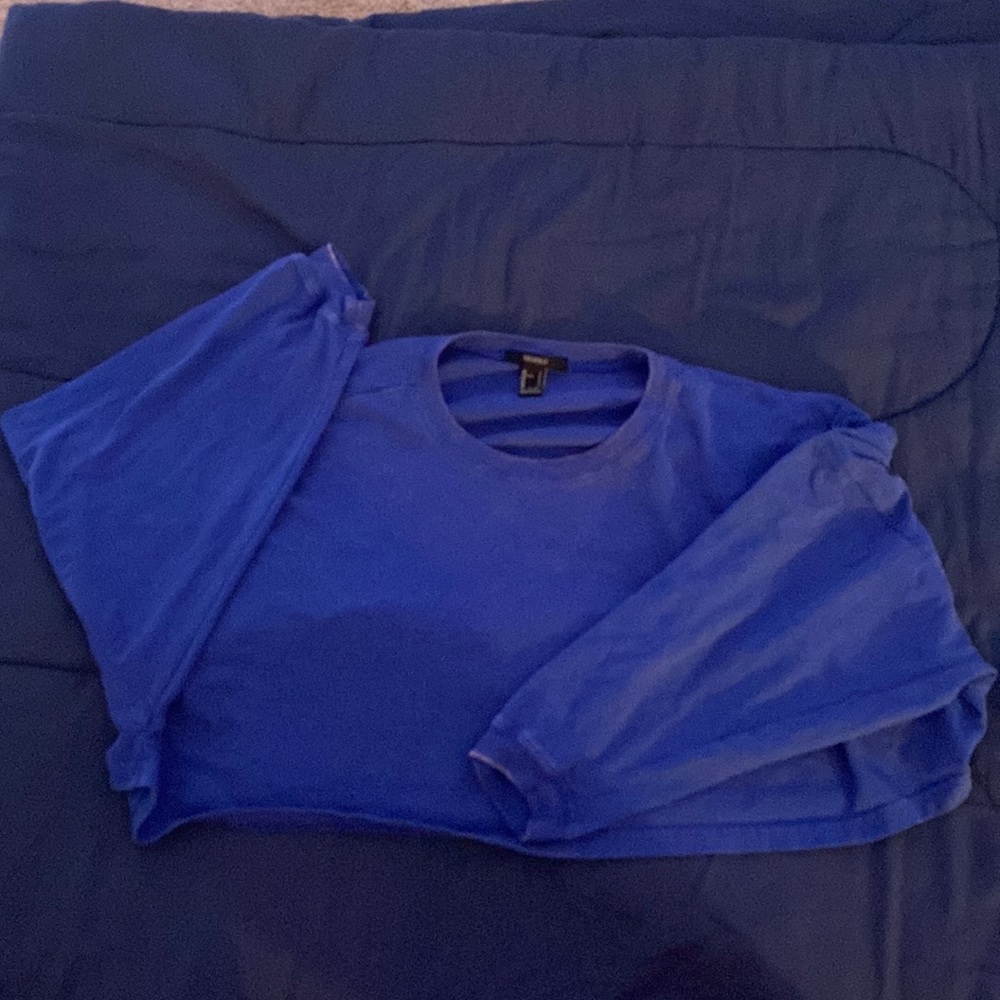 Forever 21 cropped long sleeve size S